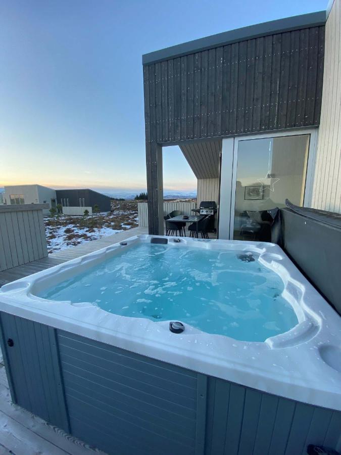 Kerbyggd: Luxury House And Cottage In Golden Circle سيلفوس الغرفة الصورة
